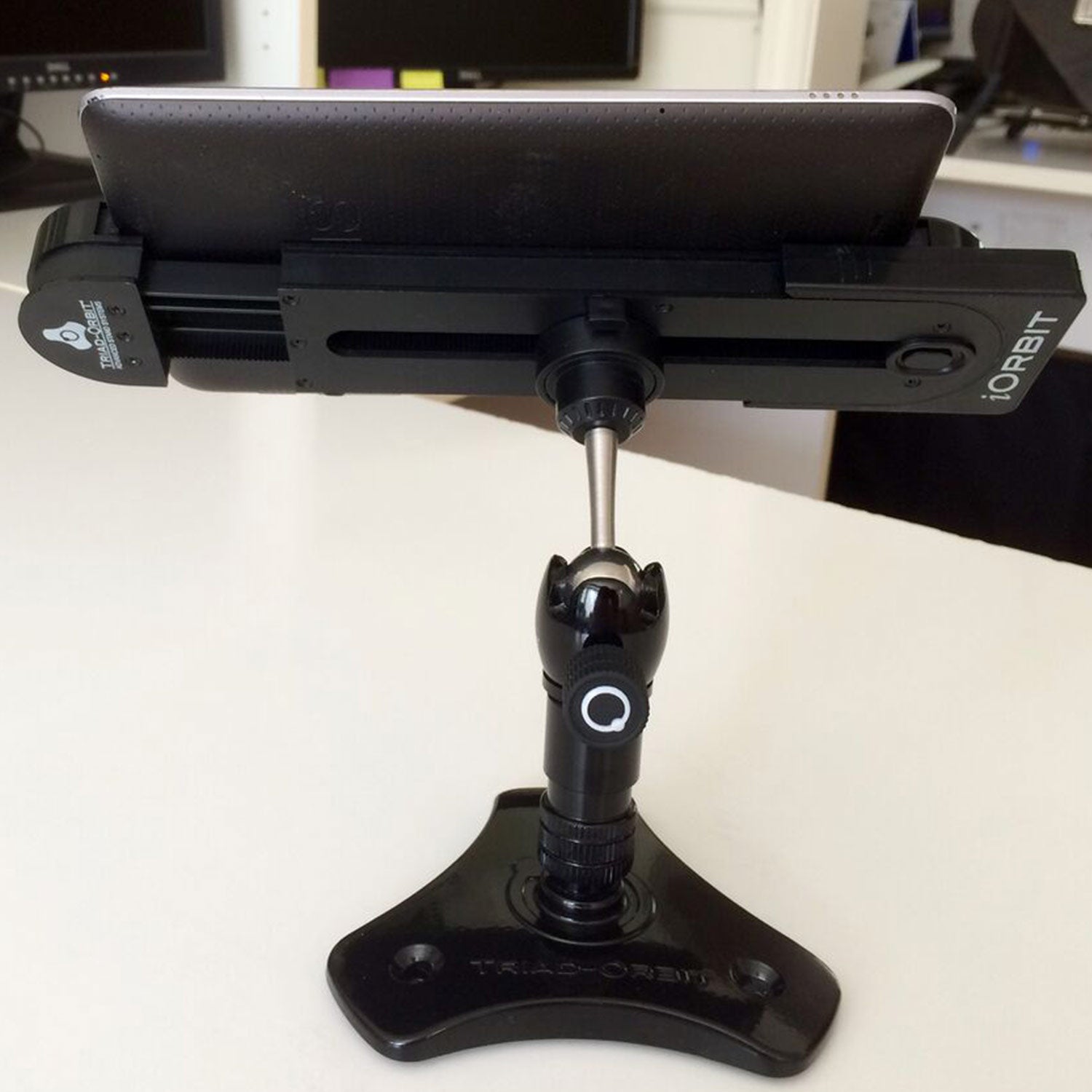 Triad-Orbit IO-W Wallplate/Podium Mount with Quick Change Adaptor