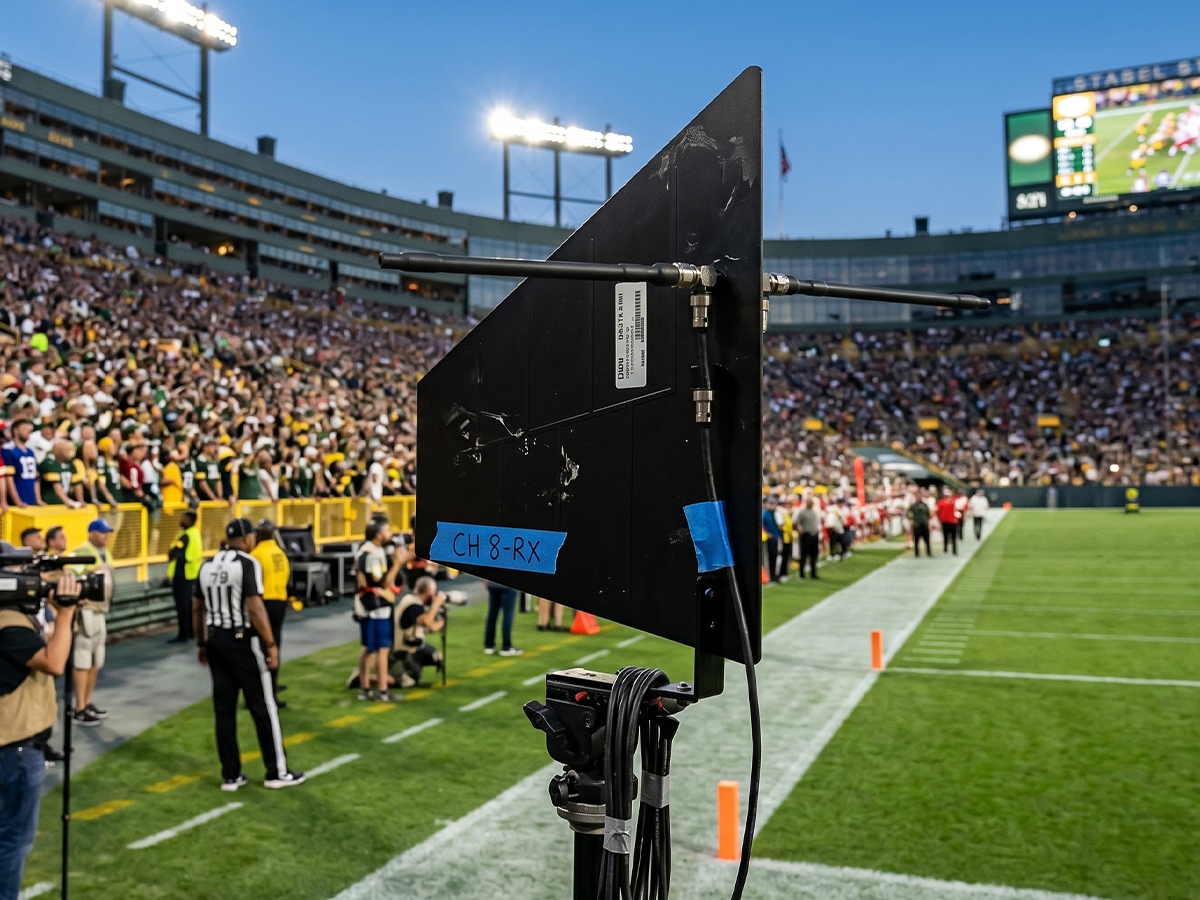 RF Over Fiber Webinar Recap: Solving Wireless Coverage Challenges at Scale