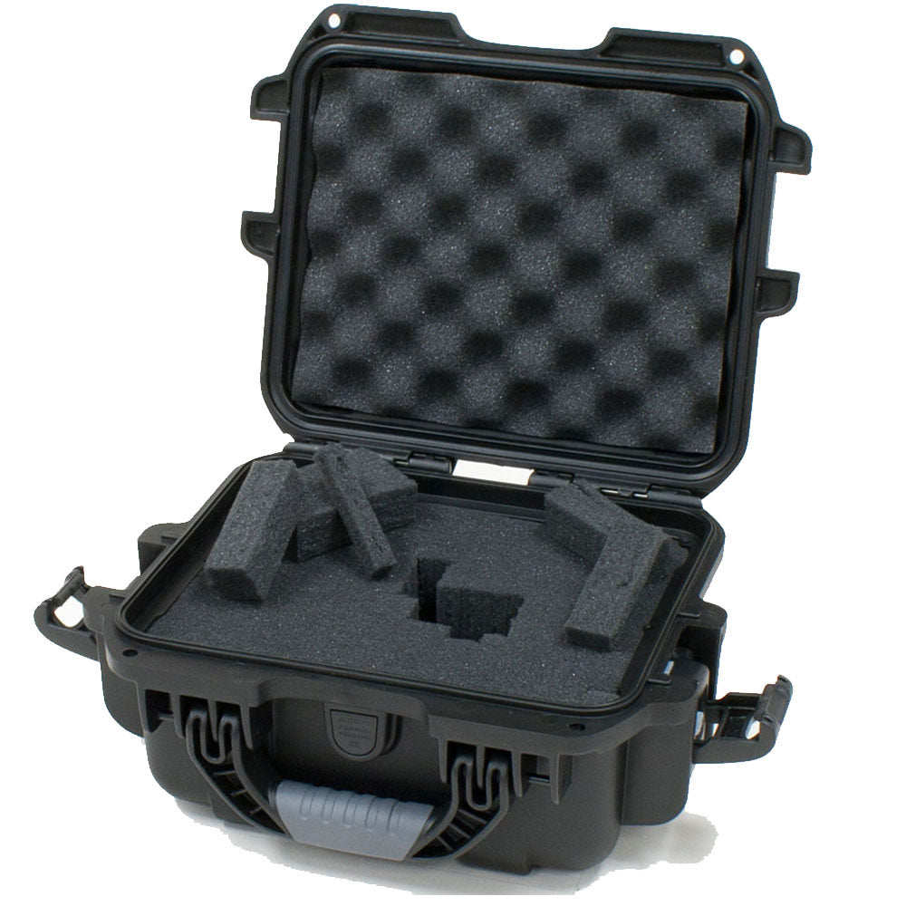 Gator GU-0907-05-WPDF Molded Waterproof Equipment Case with Dice Foam (9x7x5")