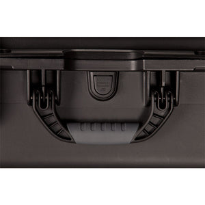 Gator GU-2014-08-WPDV Molded Waterproof Equipment Case with Dividers (20x14x8")