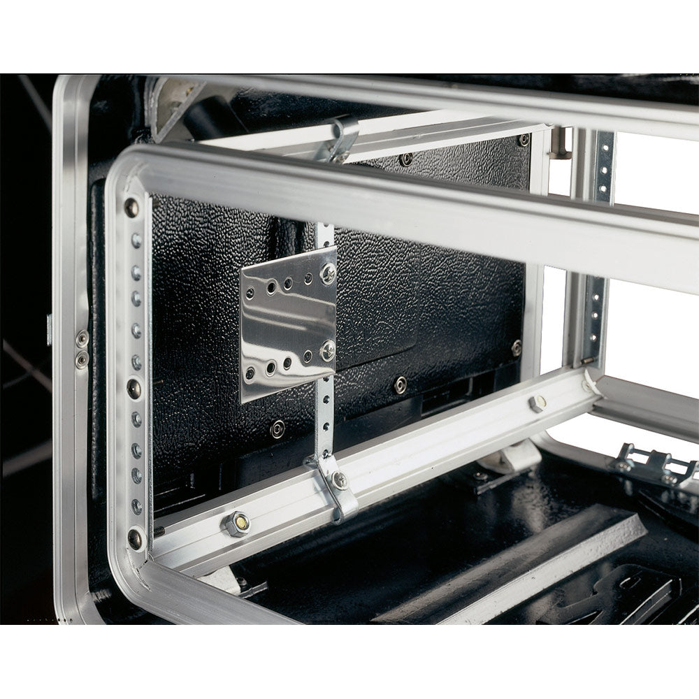 Gator G-SHOCK-8L ATA 8U Shock Rack with Rubber Shock Suspension