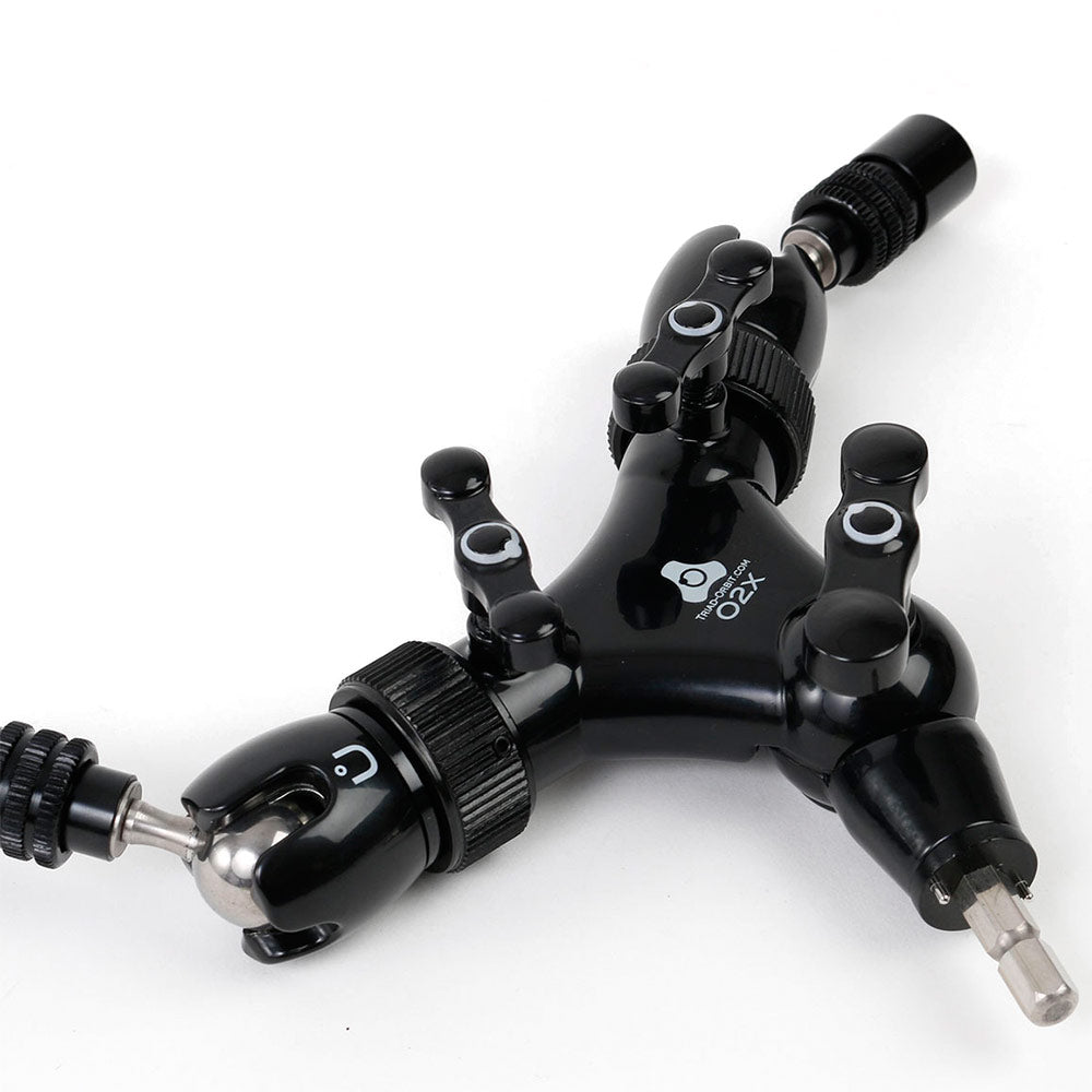 Triad-Orbit O2XY Dual Arm Orbital Boom without Arms