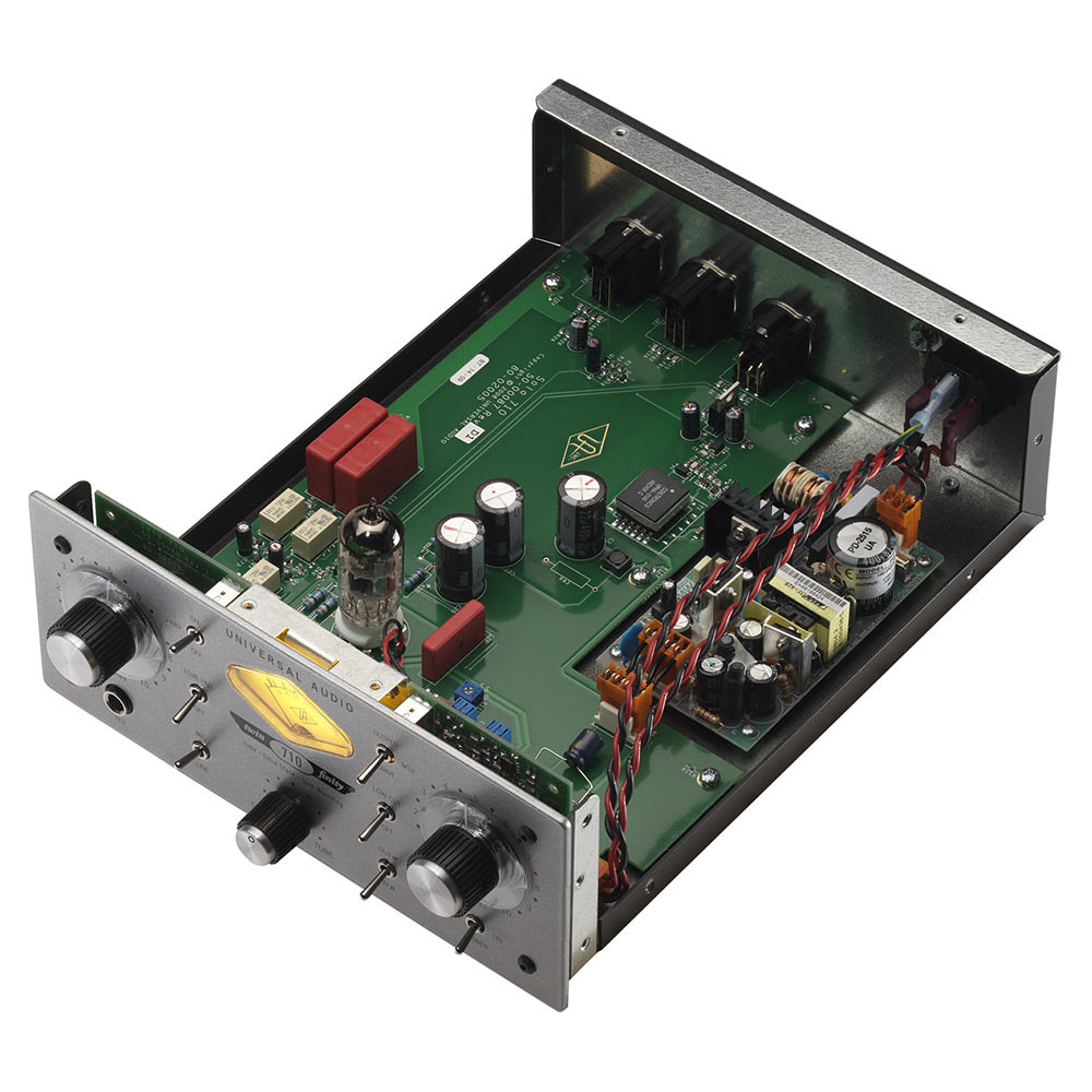 Universal Audio 710 Twin-Finity Hybrid Tube/Solid State Microphone/Line Preamplifier and DI