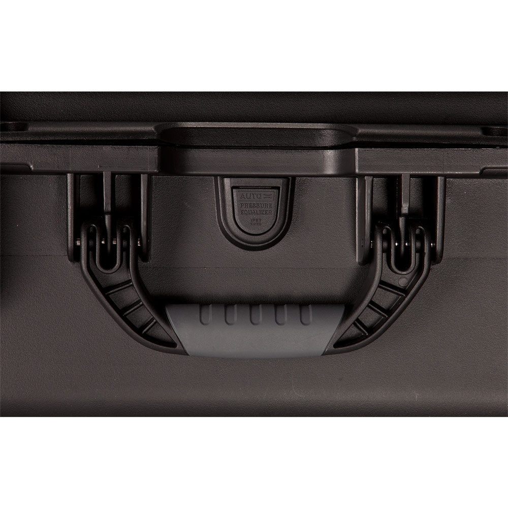 Gator GU-1309-06-WPDF Molded Waterproof Equipment Case with Dice Foam (13x9x6")